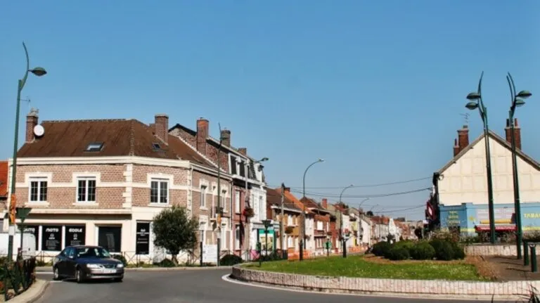 Liévin (62800)